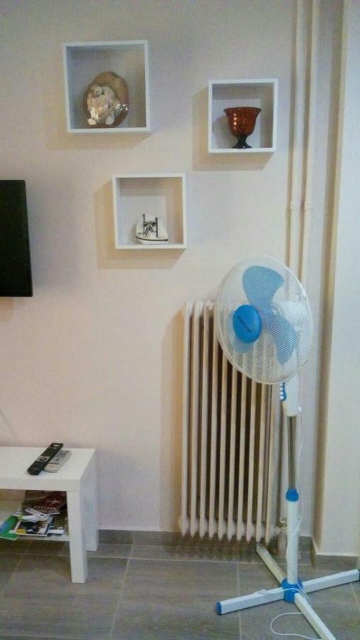 Apartment 7 Stars Near Metro Athens