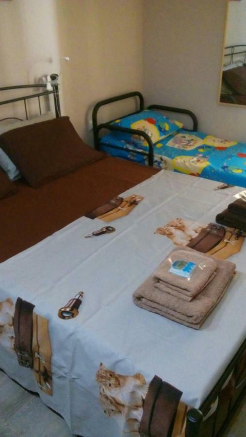 Apartament 7 Stars Near Metro *